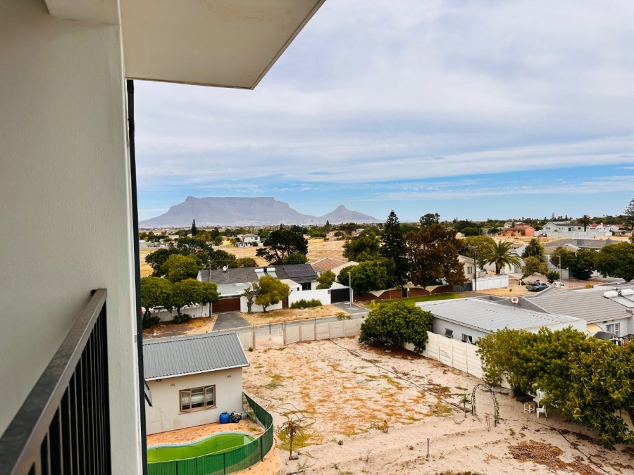 2 Bedroom Property for Sale in Flamingo Vlei Western Cape